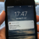 Batteri på vei mot null: Disse innstillingene kjøper deg en time ekstra