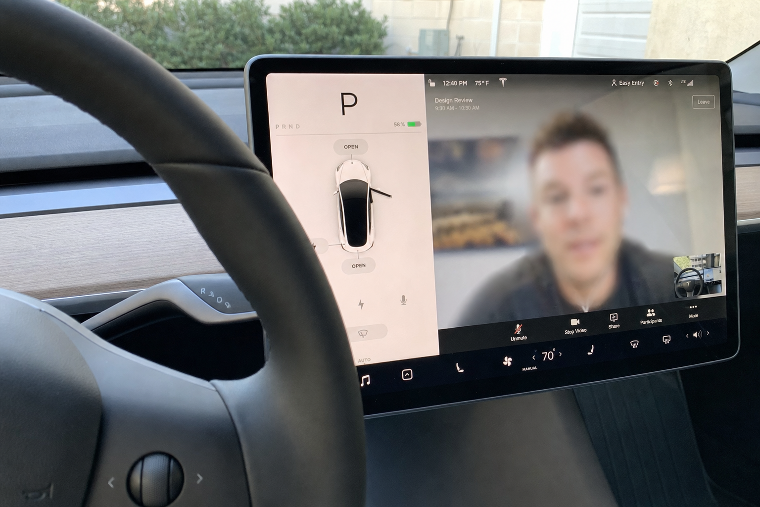 Tesla-oppdatering gjør bilen om til et stille møterom: Sjefen din vil elske det