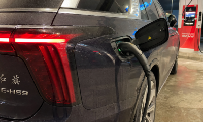 Kinesisk rekord slår BYD: Elbil-batteri lader til 70 prosent på 3 minutter og 41 sekunder