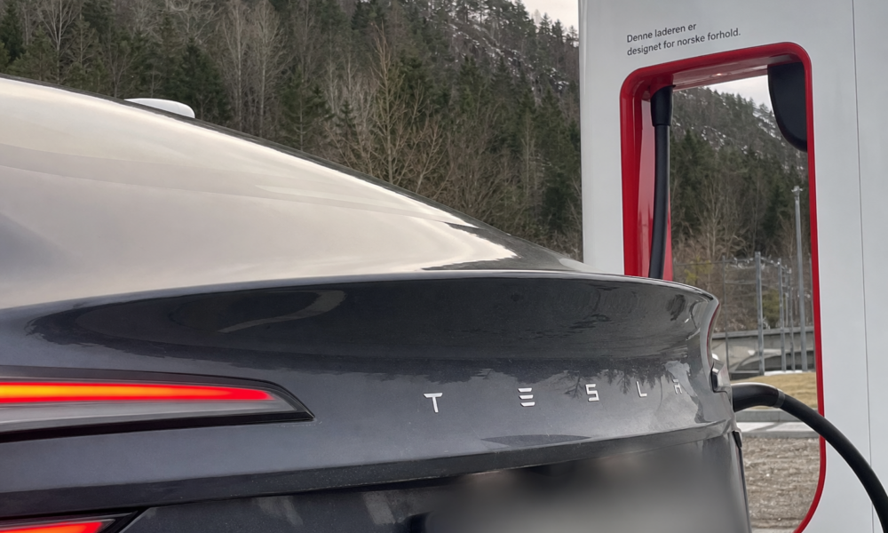 Tesla setter leveringsrekord i Q2: Men driftsresultatet stuper 57 prosent