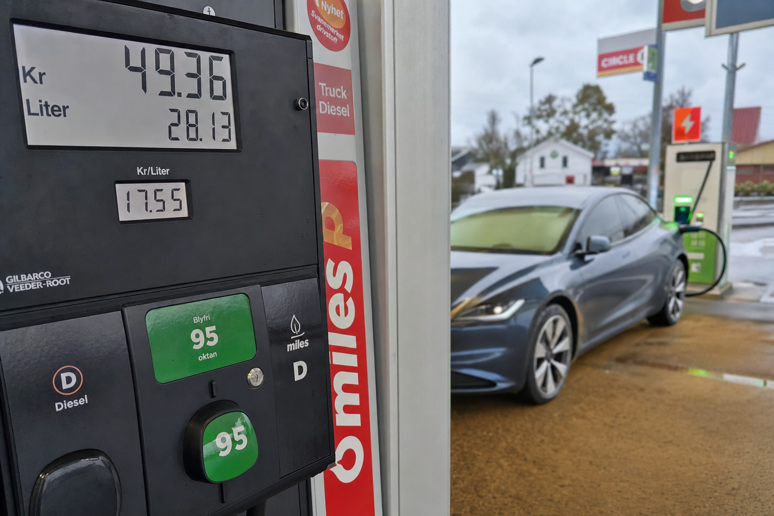 Fossilbilistene har betalt regningen for elbil-Norge: Nå kuttes både subsidiene og drivstoffavgiftene