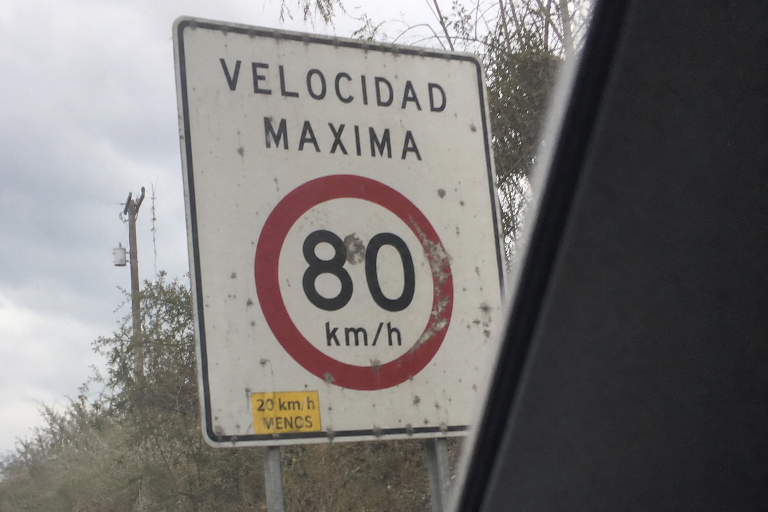 Nye spanske trafikkregler fra oktober 2026: Dette kan koste leiebil-turister dyrt