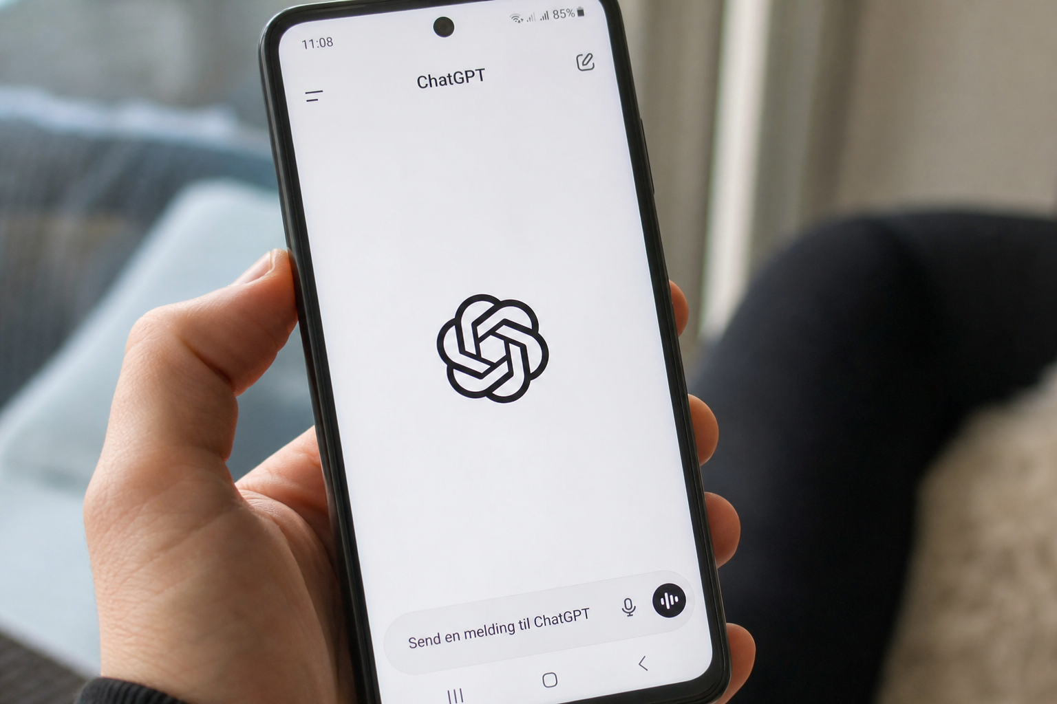 EU slår til mot Google: Snart kan ChatGPT og andre AI-assistenter erstatte Gemini på Android-telefonen din