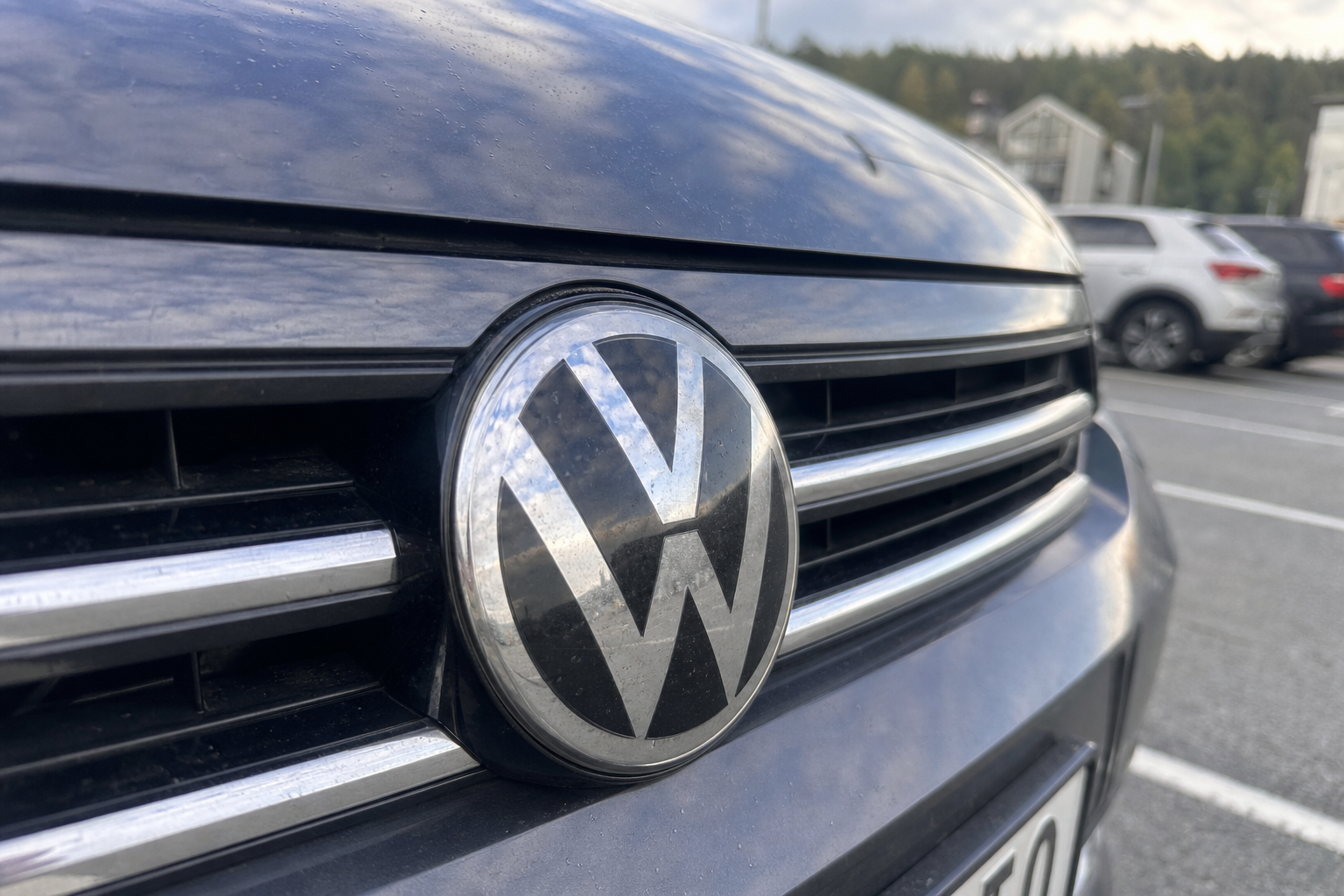 VW-sjefen vil kutte 50.000 stillinger til: - Vi vil stoppe det med all vår makt