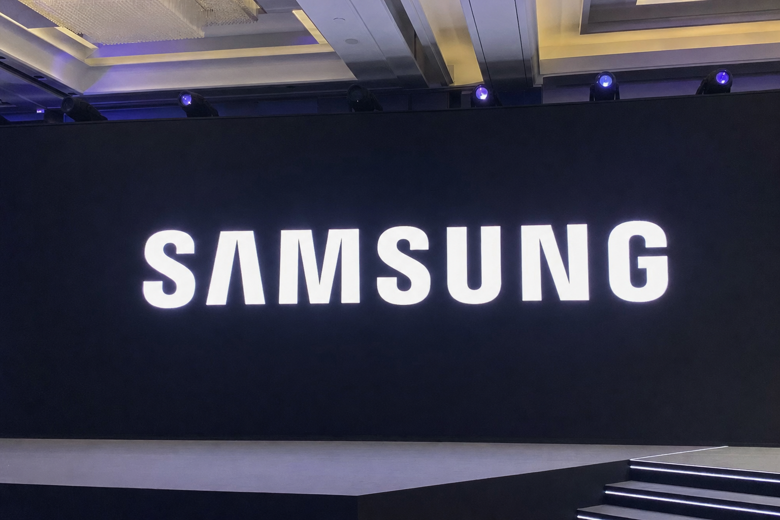Samsung vil rulle ut helt ny smarttelefon, slikt har ingen kunnet kjøpe før