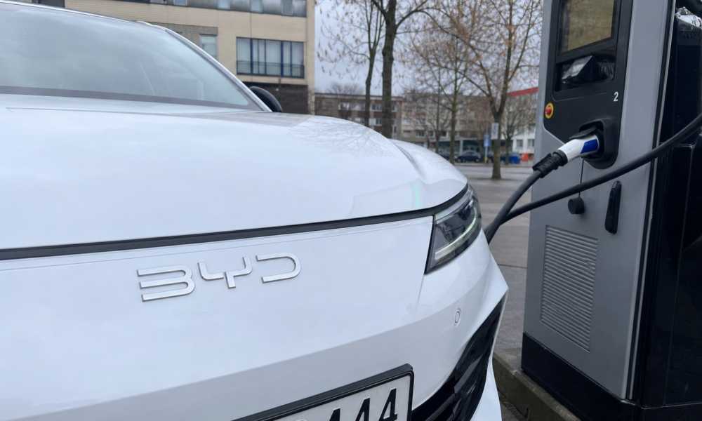 BYD er nå Europas fjerde største elbilmerke: Kinesisk offensiv presser norske forhandlere