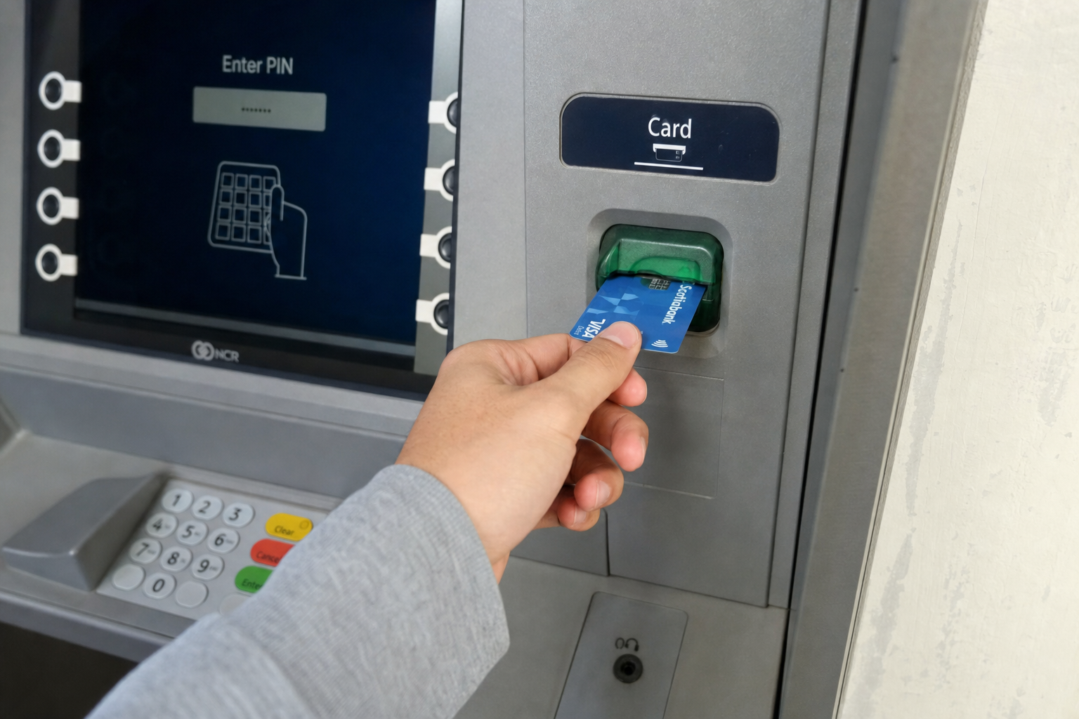 Bankkortmyten avlivet: PIN-koden baklengs tilkaller ikke politiet i minibanken