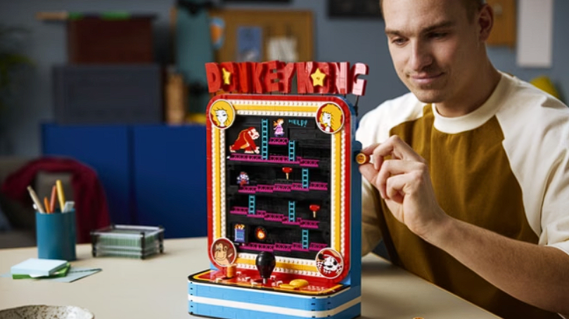 LEGO lanserer spillbar Donkey Kong-arkademaskin: 1.371 brikker klar 1. august til rundt 2.000 kroner