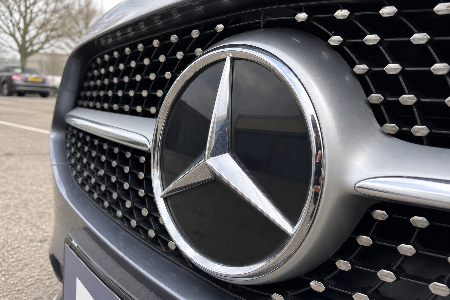 25 skjulte Mercedes-funksjoner: Pre-Safe Sound, Magic Vision og andre triks få kjenner til