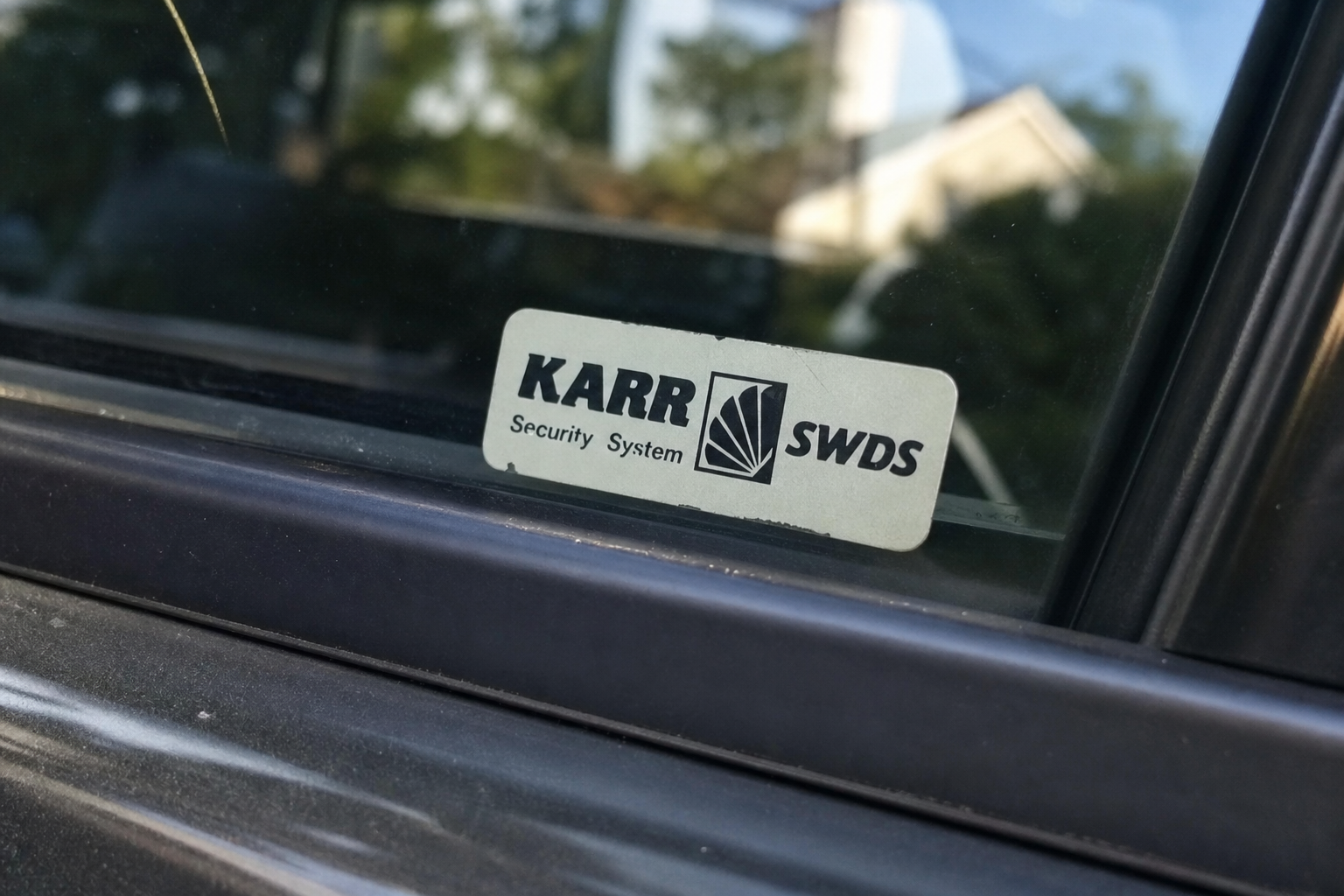 Sikkerhetsvarsel: Utbredt bilalarm kan spore deg og åpne bilen for tyver, også uten aktivt abonnement