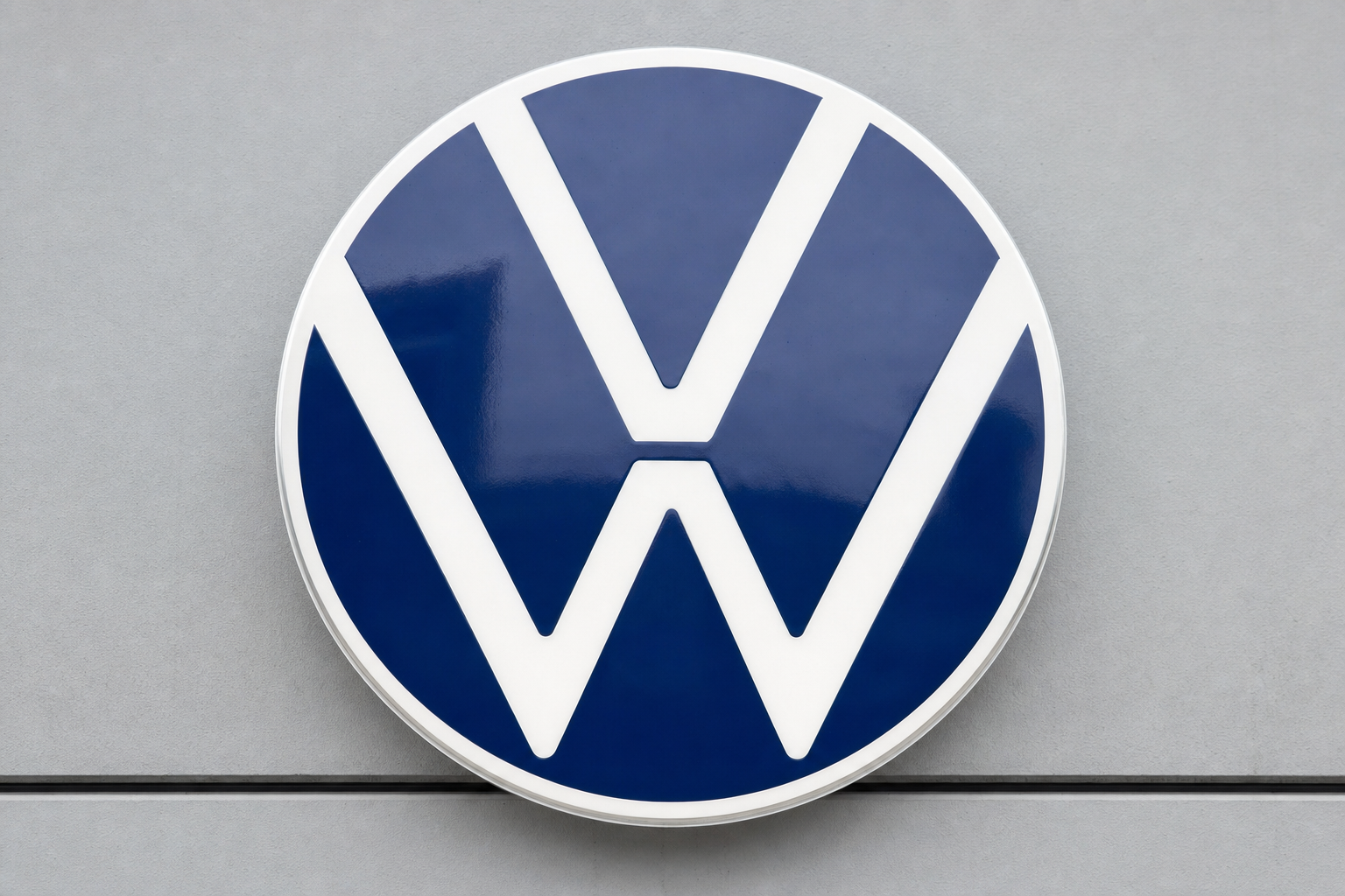 Volkswagen unngår EU-milliardstraff takket være billig elbil: Slik snur regnestykket