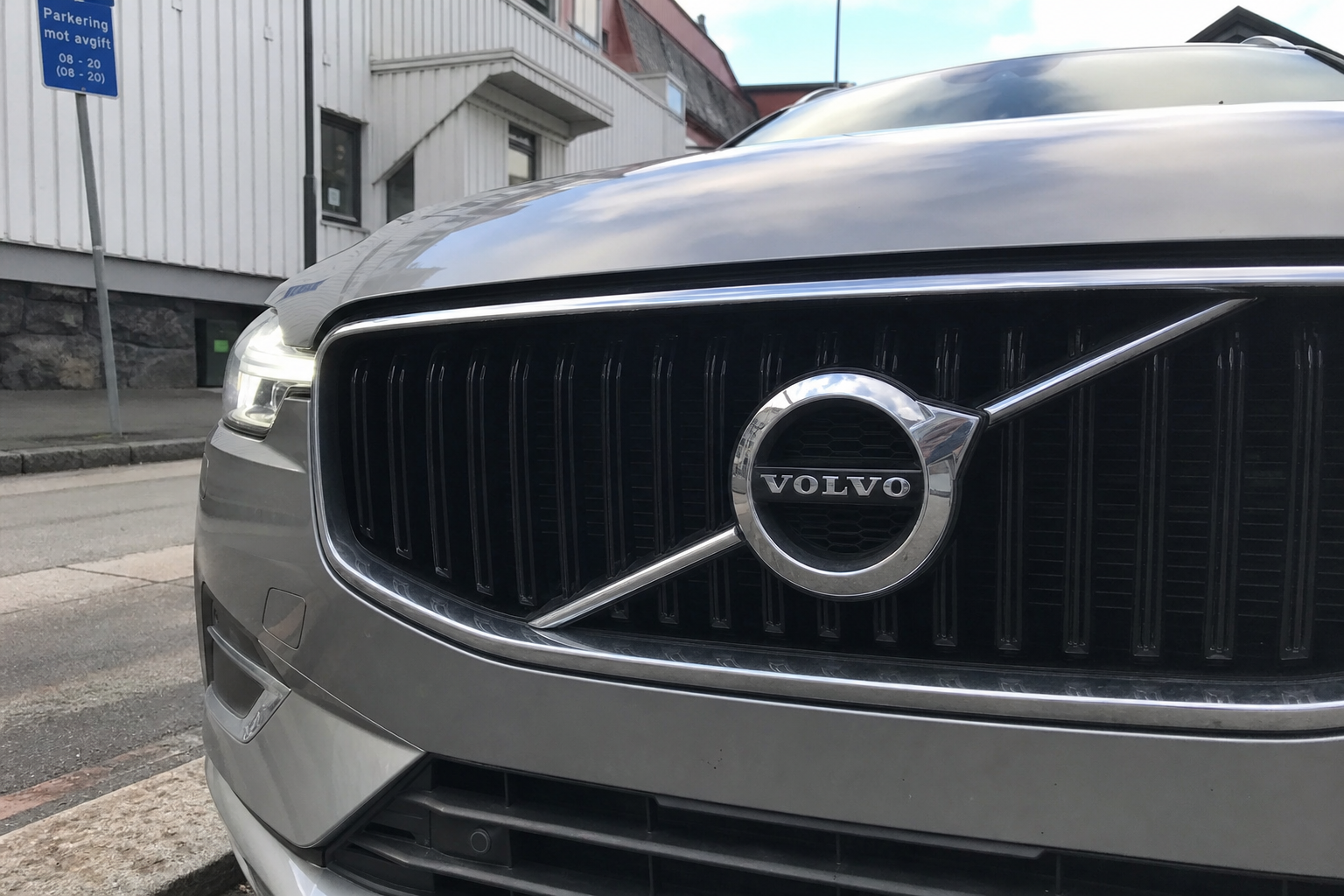 Volvo XC60 kåret til beste bil for eldre: Koster 1,07 millioner i Norge
