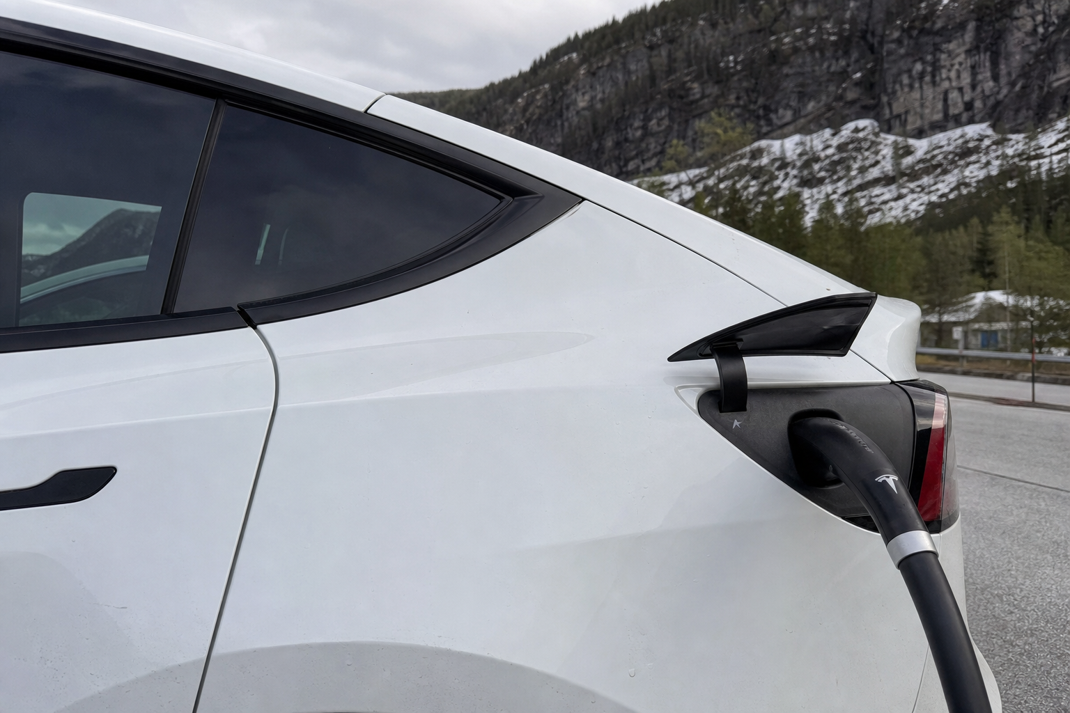 Tesla Model Y Standard med bare 59 kWh batteri er mer effektiv enn nesten alle konkurrenter