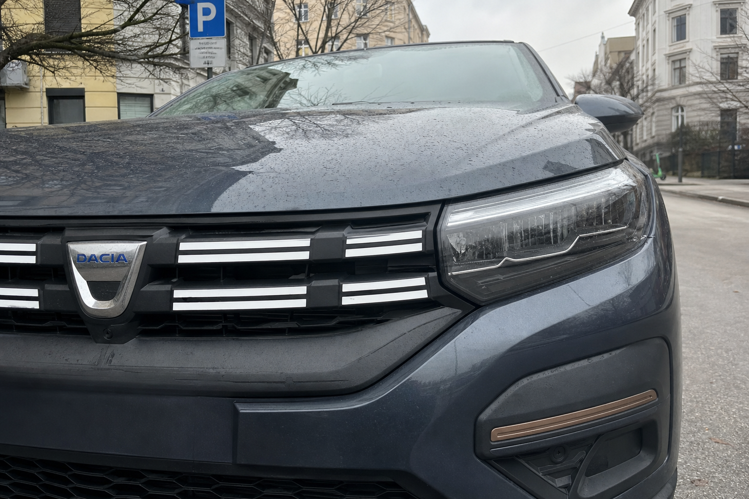 Sandero Hybrid 155 til 229.000 kroner: Dacia underbyr Toyota Yaris med 54.000