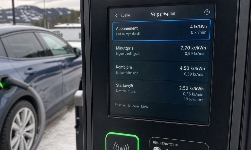 Ladepriser for elbil er en jungel som skremmer folk vekk: Problemet er større enn prisen per kWh