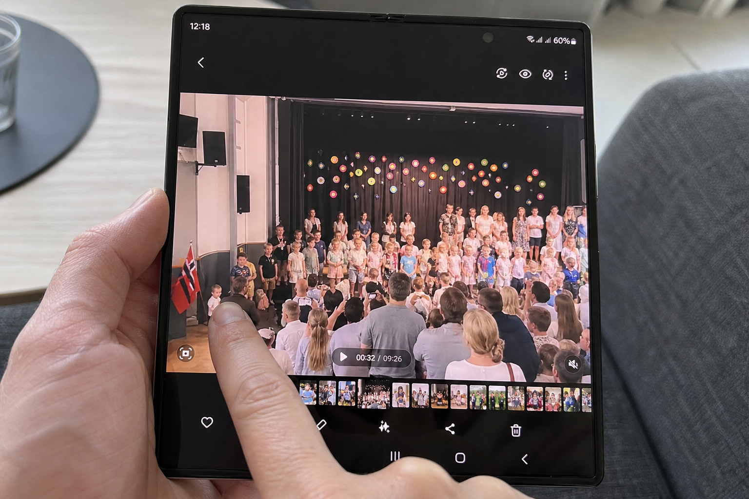 Samsungs nye kamerafunksjon zoomer automatisk inn på den du vil følge i mengden