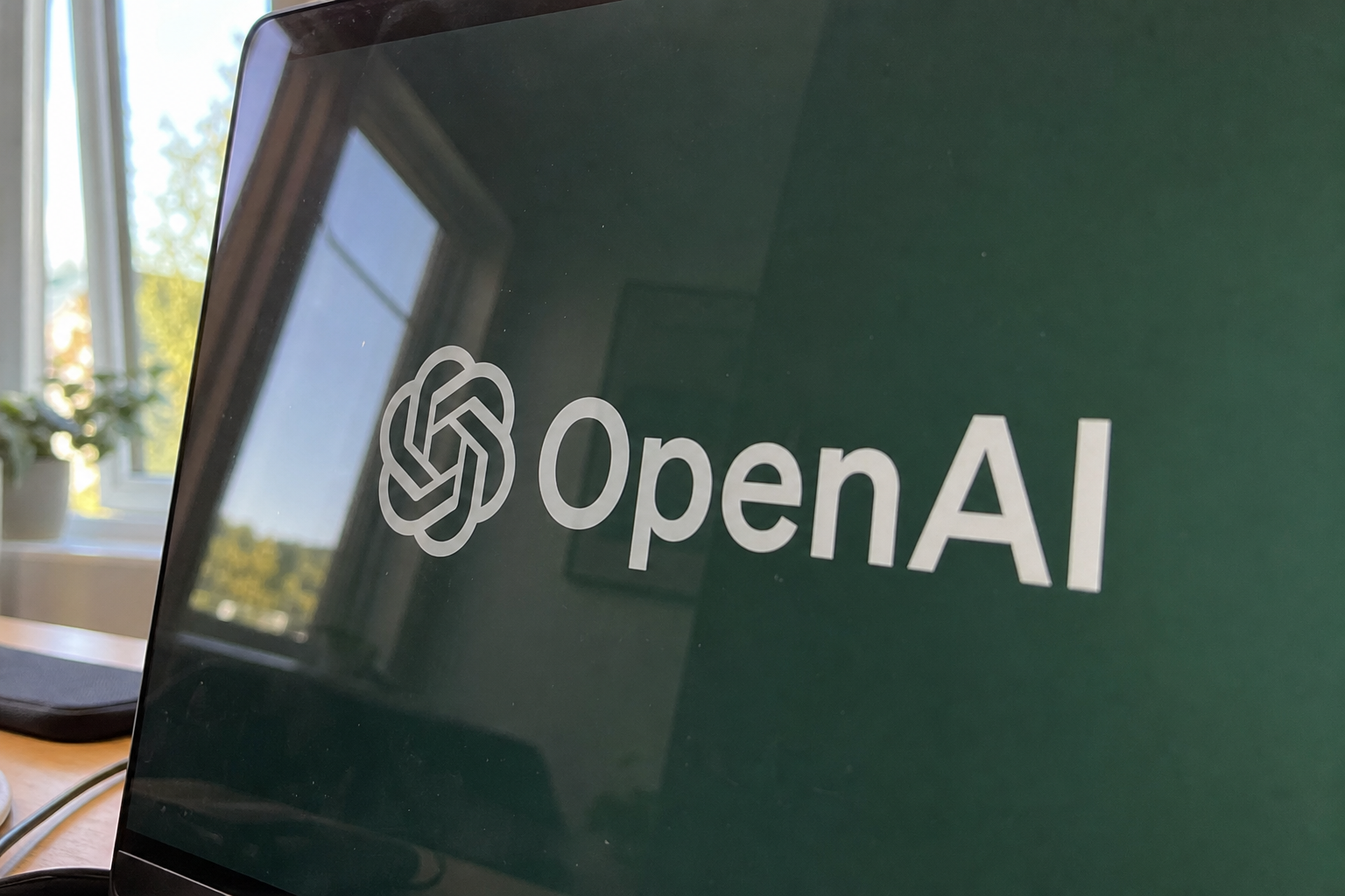 OpenAI innrømmer: Bremset egen AI-modell som selv kan angripe godt beskyttede systemer