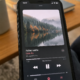 Apple Music slår ned på AI-musikk: Én av tre nye opplastinger er maskingenerert