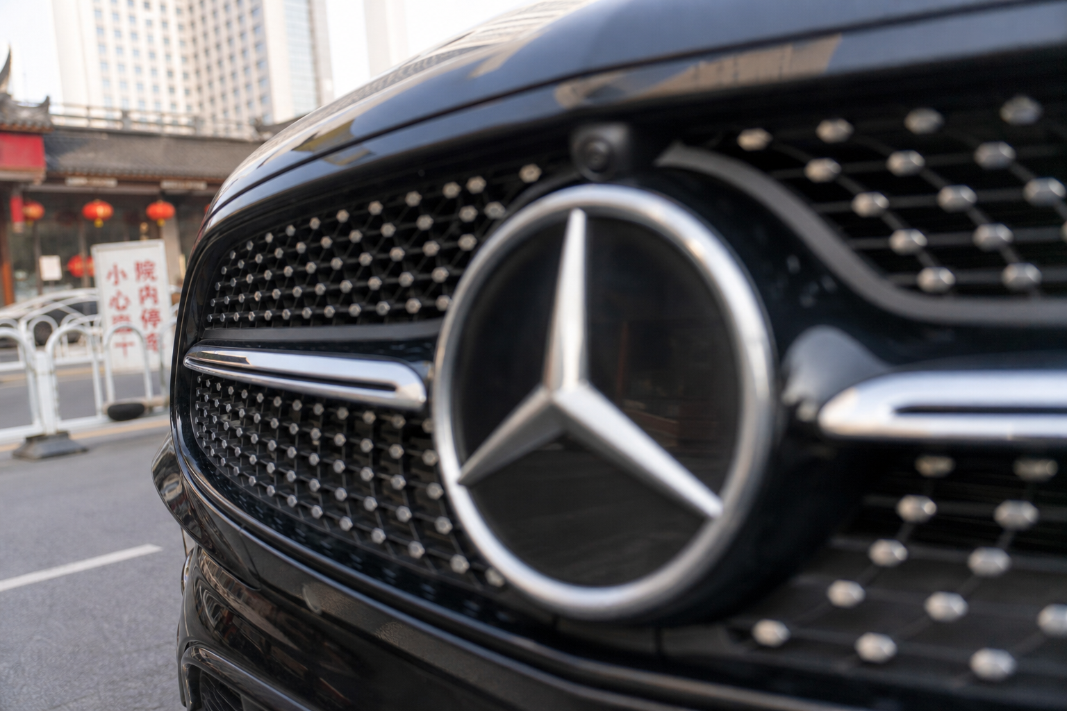Kinas bilmarked kollapser for tyske merker: BMW, Audi, Mercedes og VW faller i et bekymringsfullt tempo