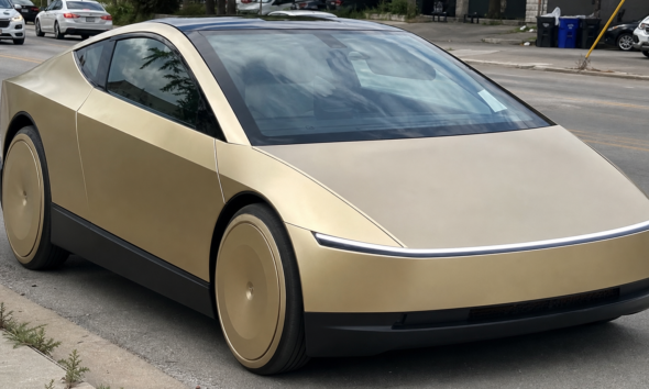 Tesla teller ned til Cybercab: Ansatte er først ut i den ratt- og pedalløse robotbilen