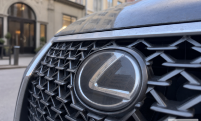 Lexus Frankrike-sjef: Helelektrisk er «meningsløst» økonomi