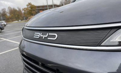 BYD raser på børs og taper priskrigen hjemme: Planen er likevel å bli verdens største bilprodusent