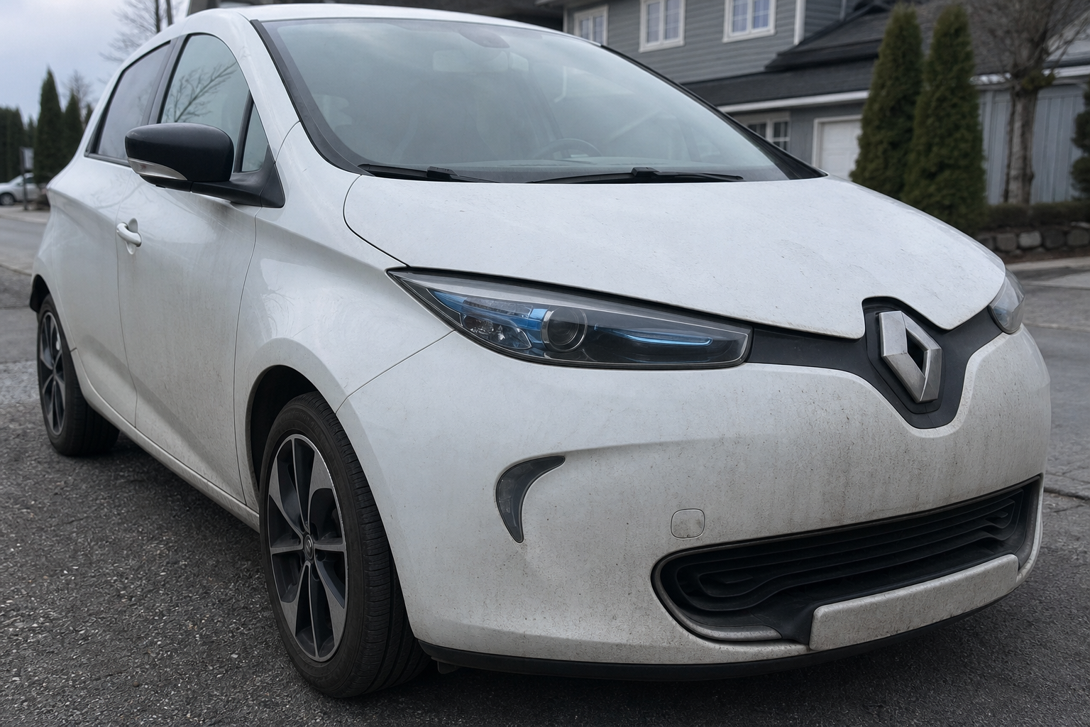 Renault Zoe knuser Tesla Model S i ny pålitelighetsrapport: 23 ganger færre garantikrav