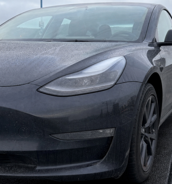Elbilen din mister opptil 5 prosent batteri på en uke bare av å stå parkert: Her er de viktigste årsakene