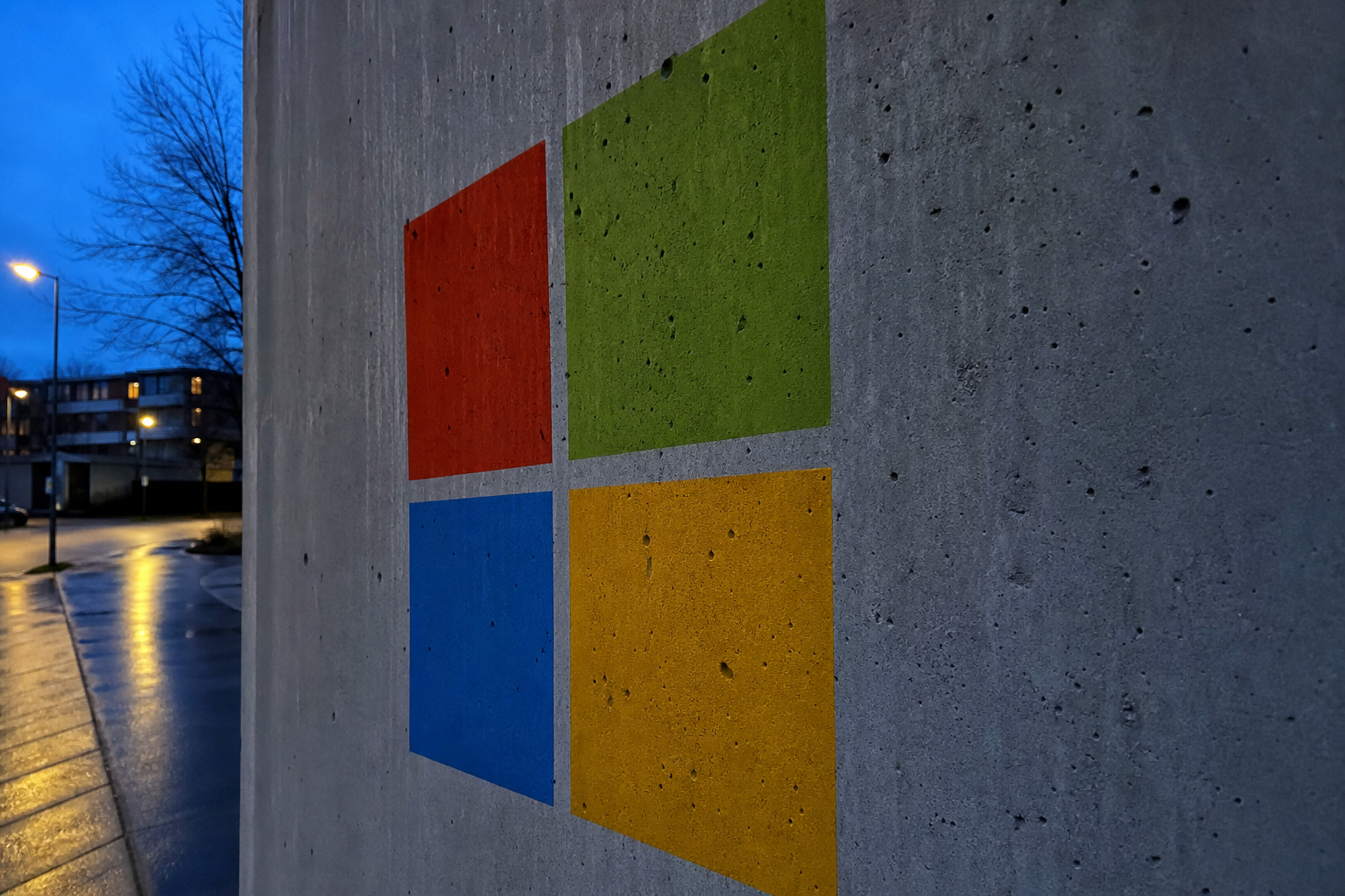 Windows 11-oppdatering lovet store forbedringer og ga brukerne pekere fra 1998 og sort skjerm