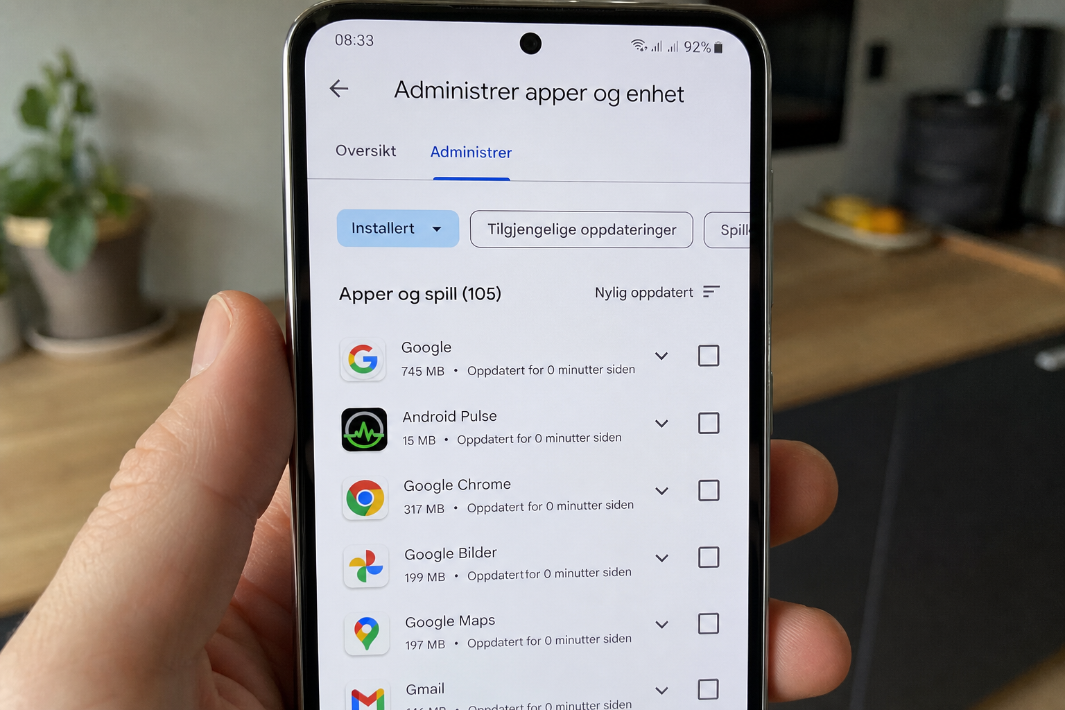Google installerer usynlig app på Android som overvåker telefonen din konstant