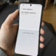 To Galaxy-smarttelefoner mister Samsung-oppdateringsstøtten