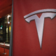 Tesla Model Y L får hjulopphengssvikt på bakhjulene etter ett år: Eierne raser i Kina