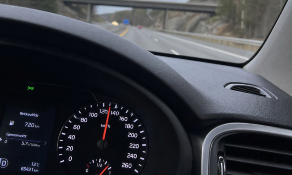 Europa tar farvel med 130 km/t: dette endrer seg for bilister