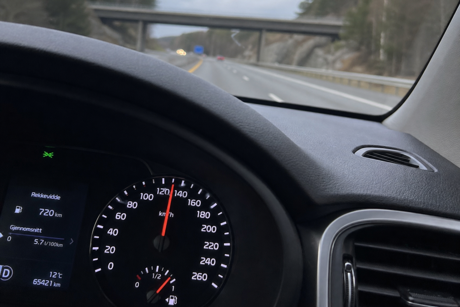 Europa tar farvel med 130 km/t: dette endrer seg for bilister