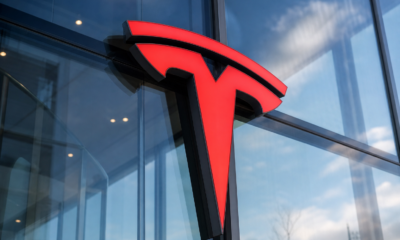 Mann utfordret Teslas selvkjørende Cybercab gang på gang: Slik reagerte robotaxien