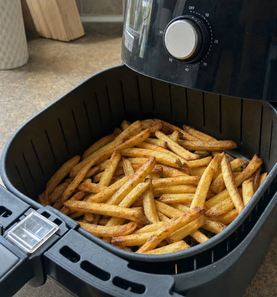 Airfryer eller stekeovn: Beregningen de fleste aldri gjør viser hva som faktisk koster minst
