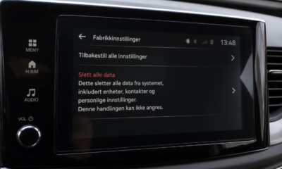 Bilen husker hjemadressen din etter salg: Slik tørker du alle private data på fem minutter
