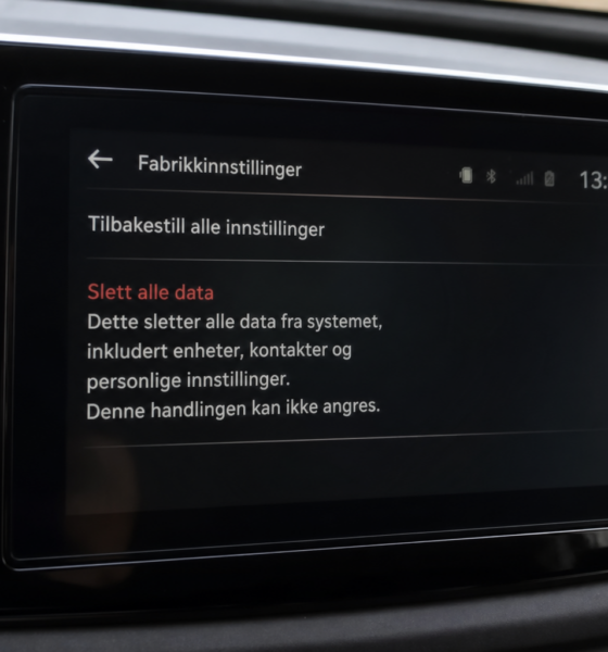 Bilen husker hjemadressen din etter salg: Slik tørker du alle private data på fem minutter