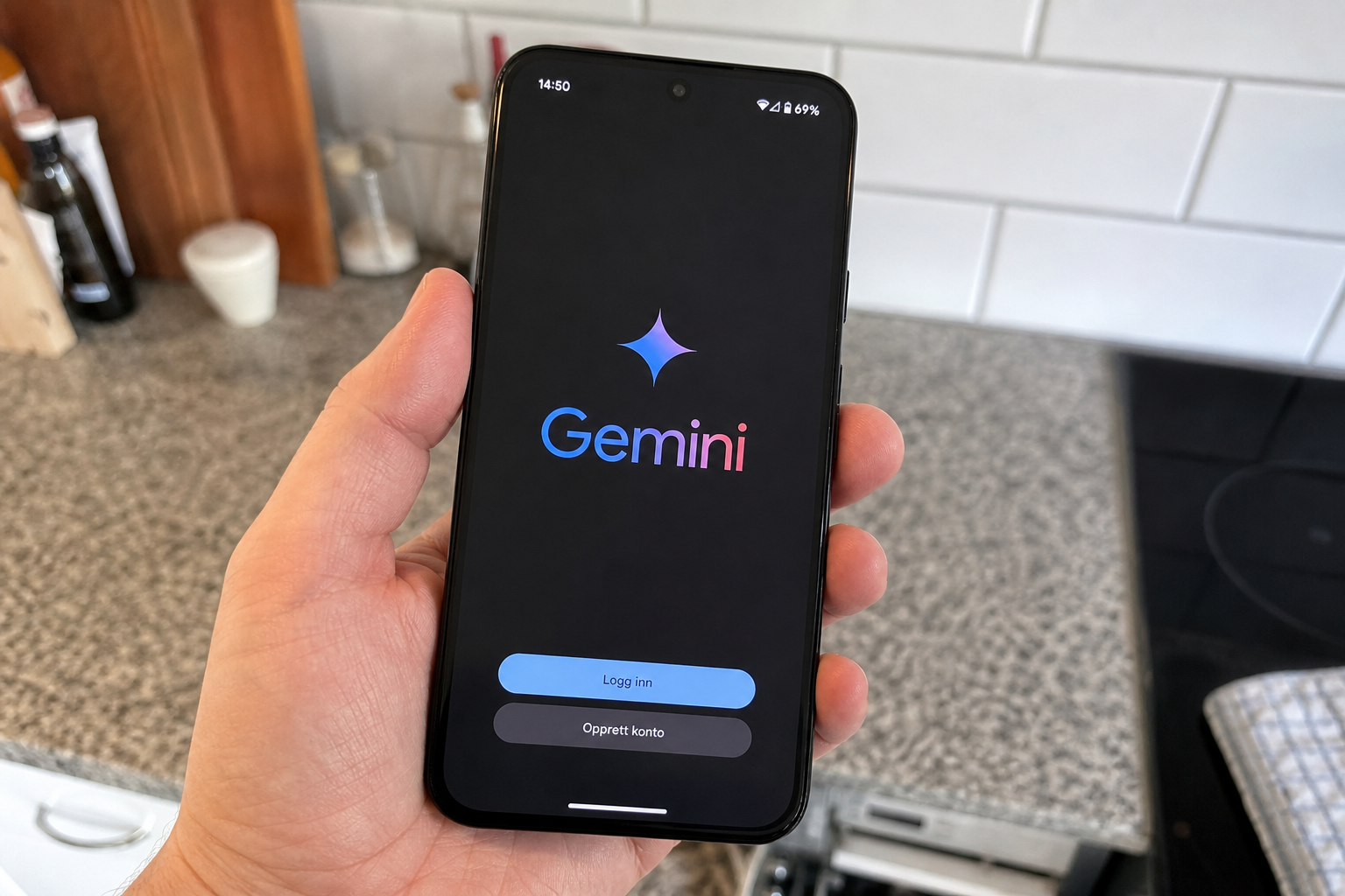Google Gemini Live: Nye funksjoner lar deg styre telefonen og sortere Gmail uten å berøre skjermen