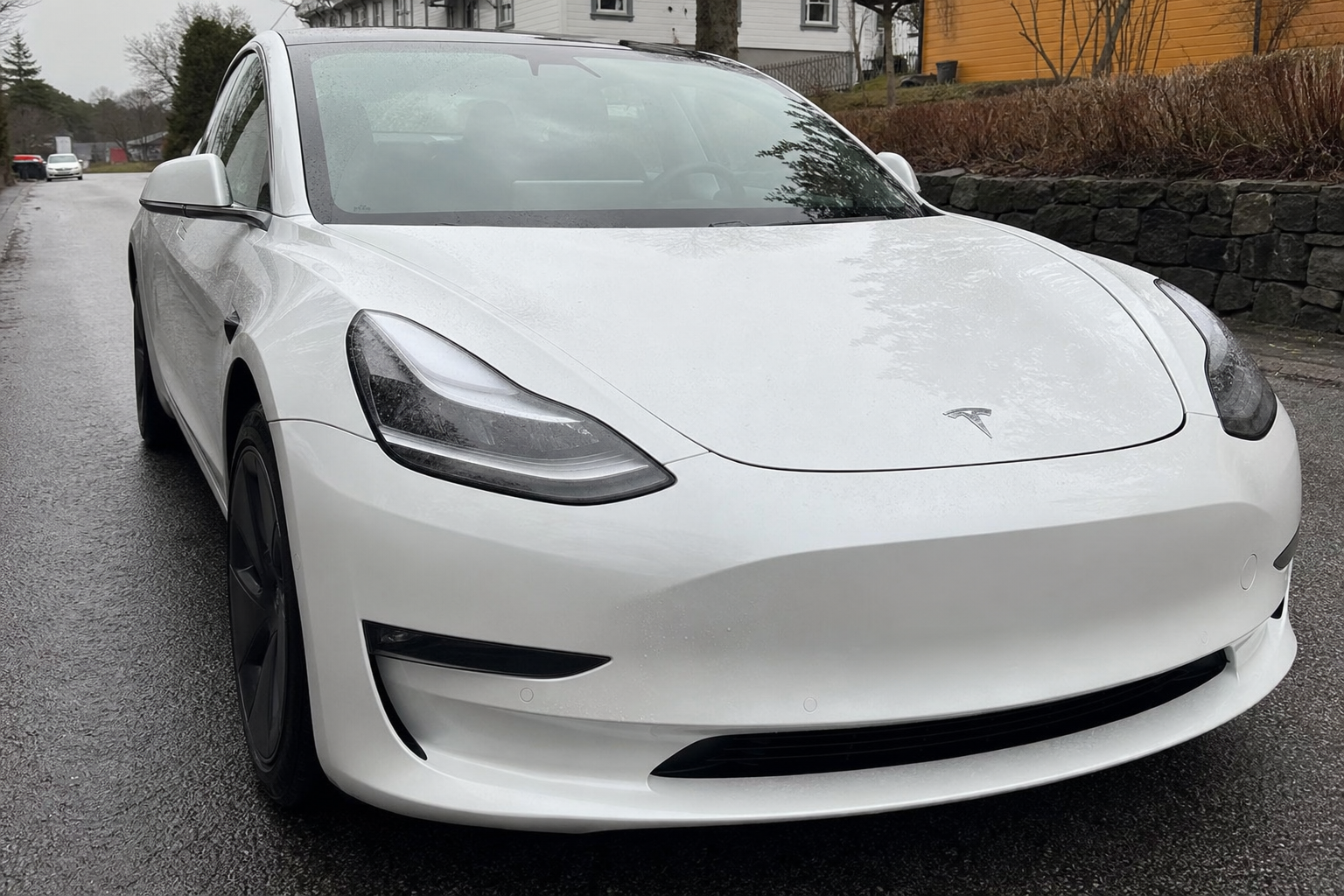 402.000 km som taxi: Denne Tesla Model 3-en har fortsatt 84 prosent batteri