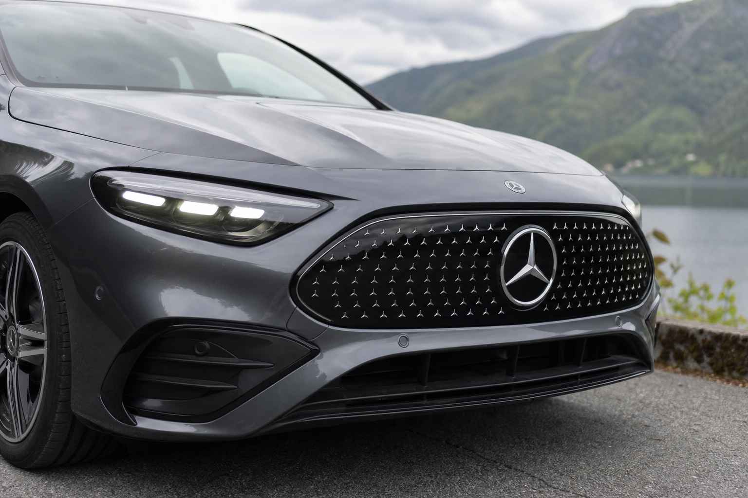 Kjørte 1.800 km i ny Mercedes-elbil: Anmelder mener stasjonsvognen matcher diesel på langtur