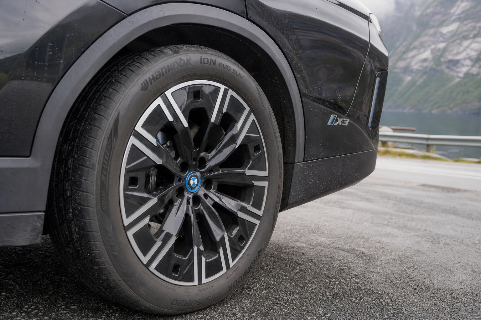 BMW iX3 knuser sin egen rekord: 749 km på én lading med mindre hjul
