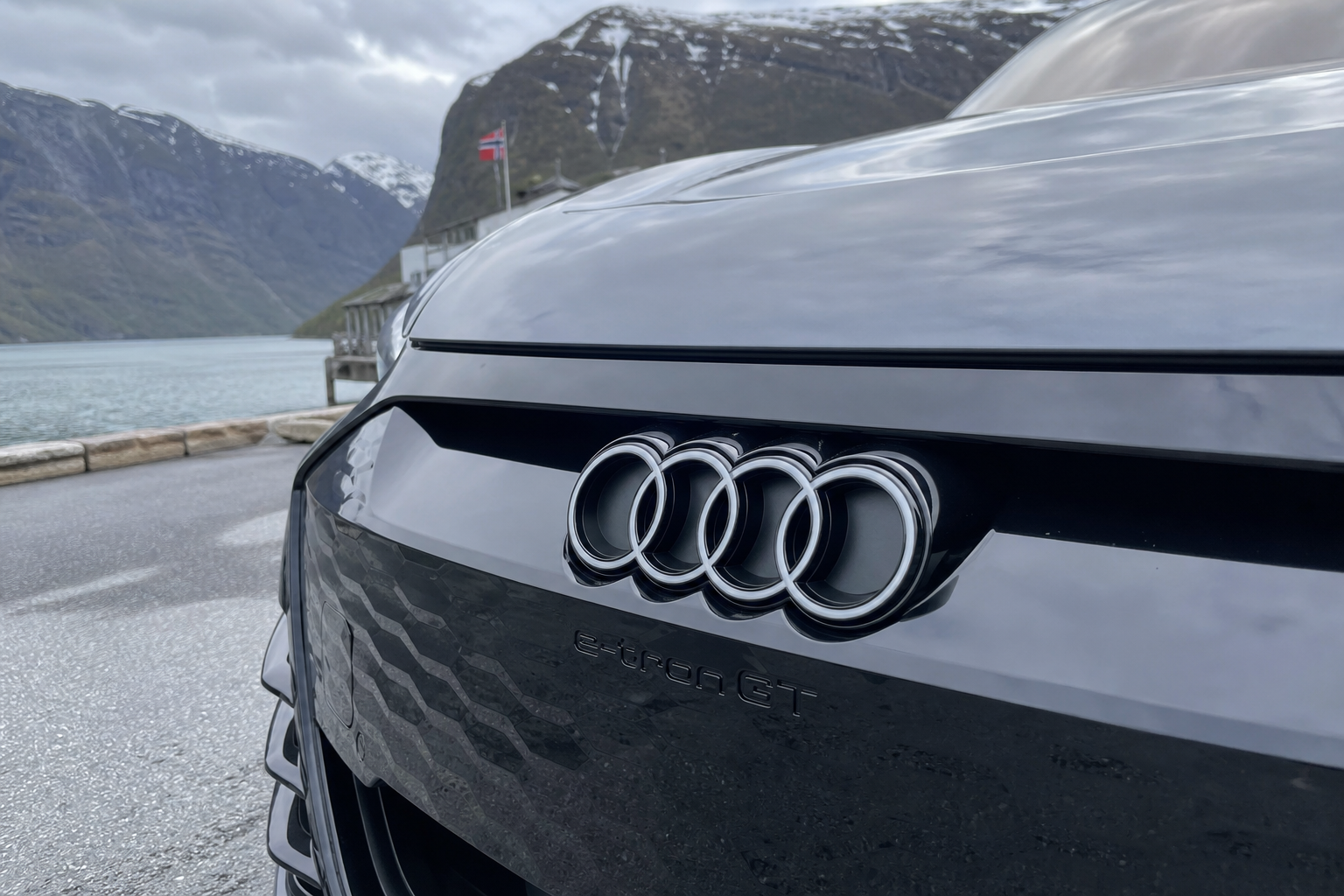 Audi betaler leasingkunder for å beholde elbilen: Rabatt på opptil 92.000 kroner