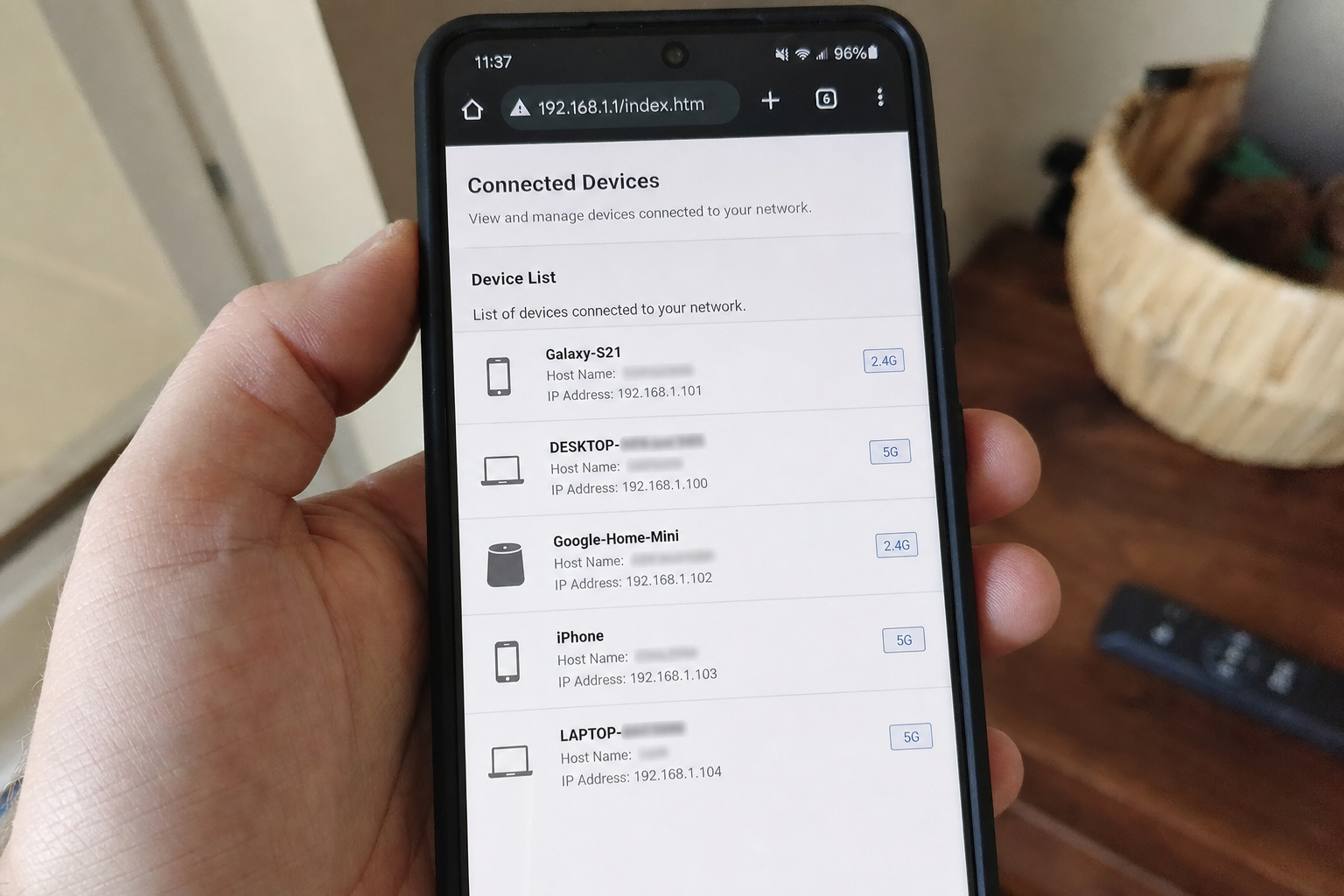 Bruker noen WiFi-nettverket ditt uten at du vet det: Fire tegn og én gratis sjekk som avslører dem på to minutter