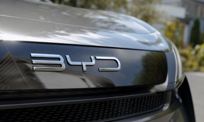 Slår Lamborghini i kappkjøring: BYDs elektriske superbil er billigere enn en Porsche 911 Turbo S