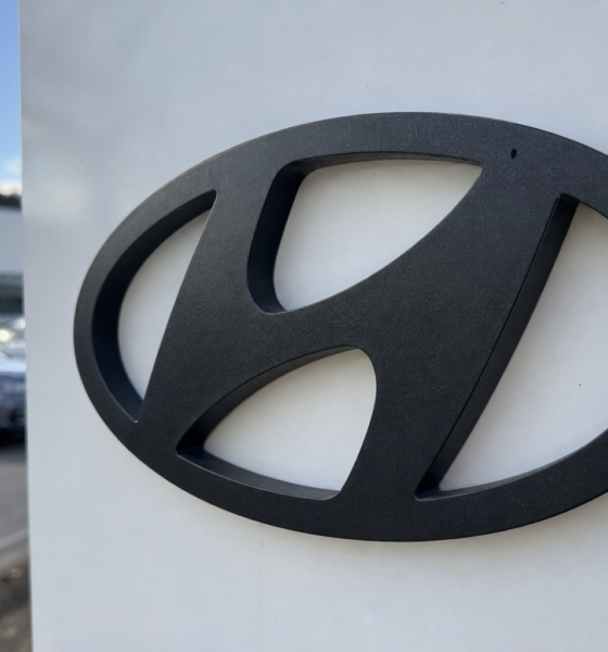 Hyundai-forhandler skrudde ladeprisen i været for å skremme fremmede: Regning på 3.900 kroner