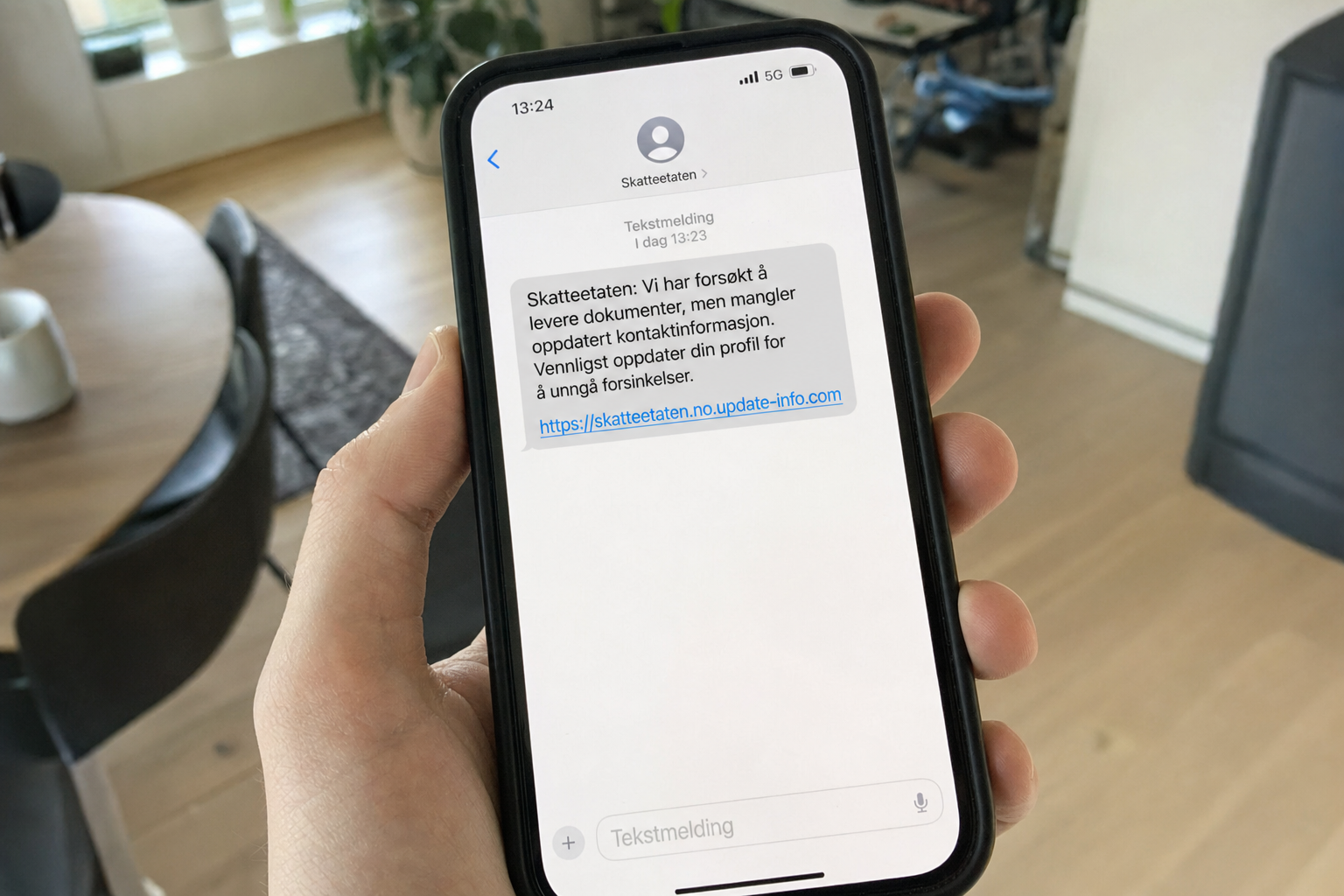 Millioner av nordmenn får SMS fra «Skatteetaten» om skatterefusjon: Tre tegn avslører at det er svindel hvert eneste gang