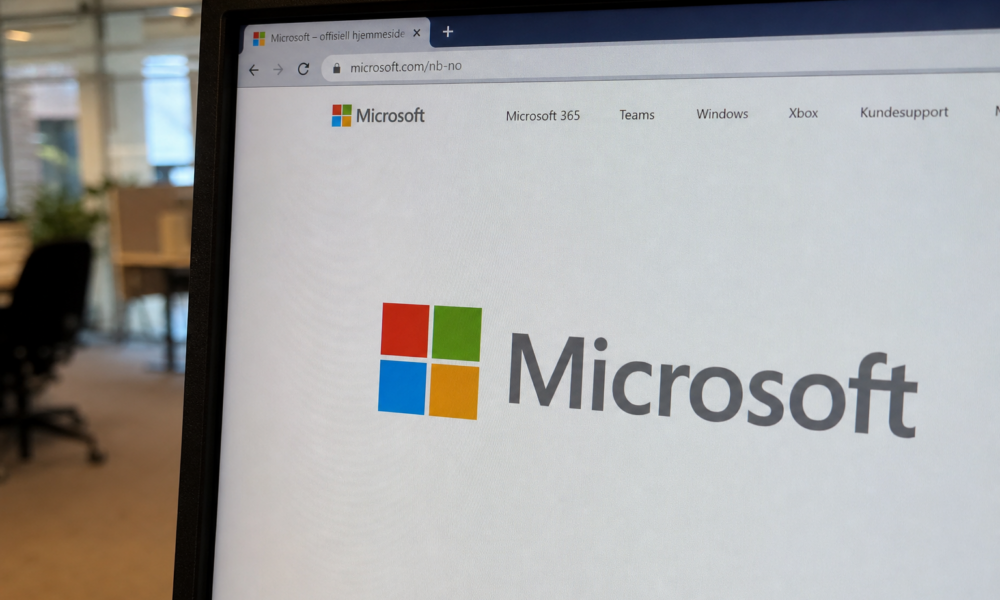 Microsoft-sjef krever nødbrems for AI: «Nå er det tid for å ta et skritt tilbake»
