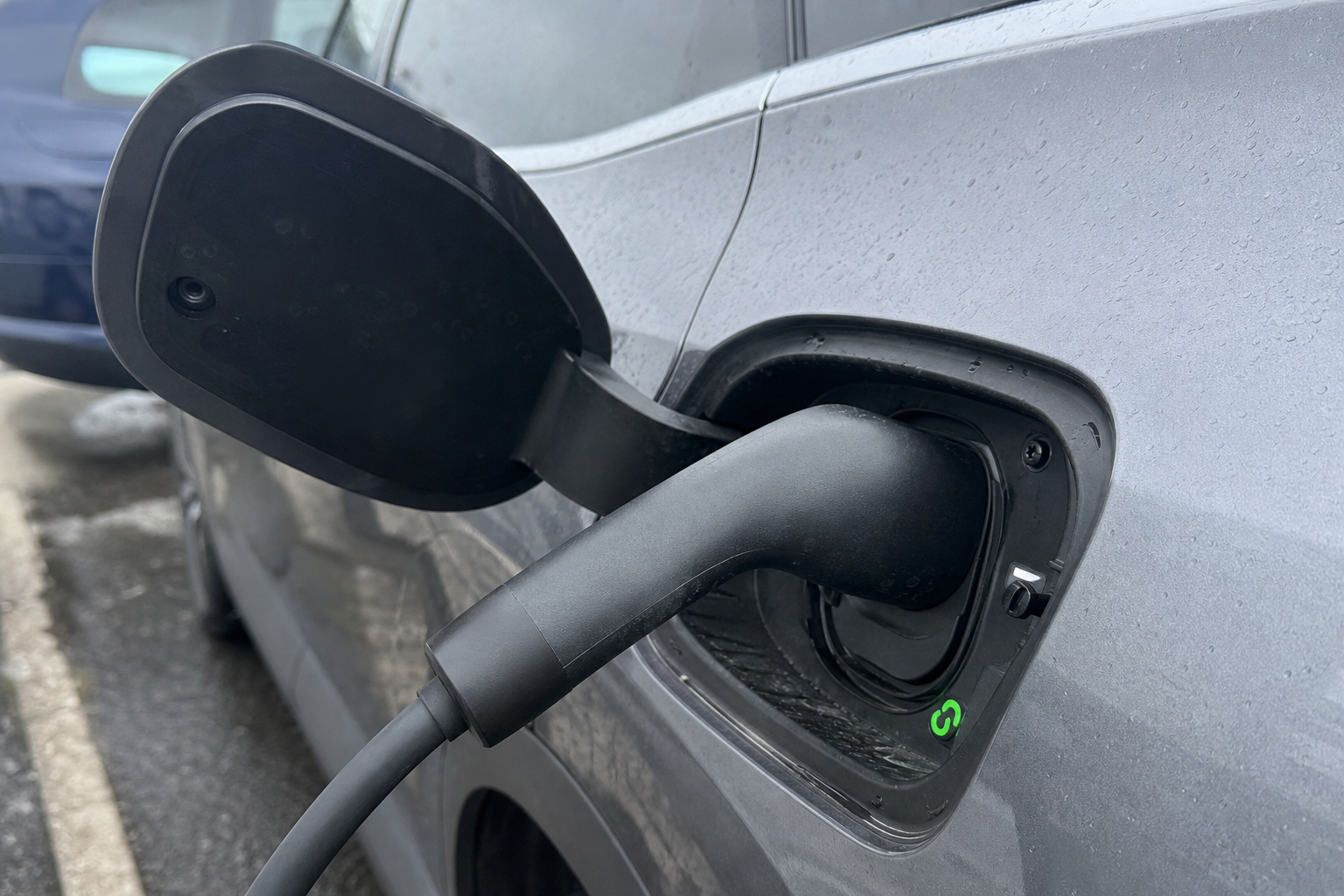 Kinesisk batteri i serieproduksjon lader 500 km rekkevidde på tolv minutter