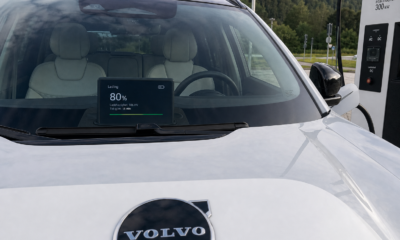 Volvo EX60 blir ladesjampion i Paris: 10 til 80 prosent på 19 minutter